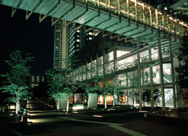 Shinagawa Central Garden and V Tower